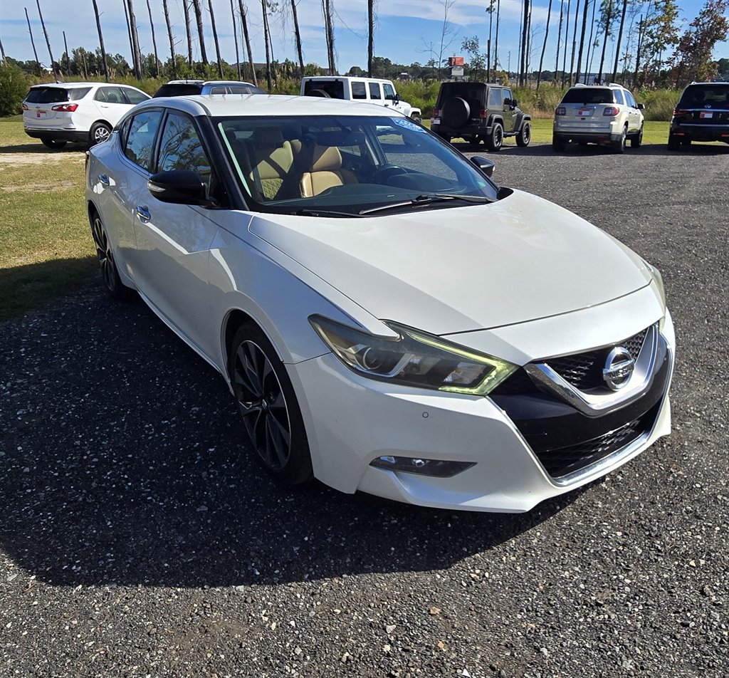 2016 Nissan Maxima SR