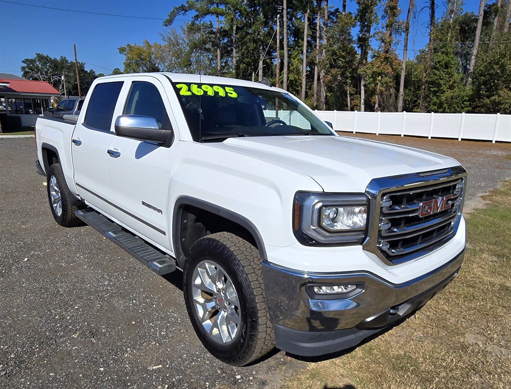 2017 GMC Sierra 1500 SLT's photo