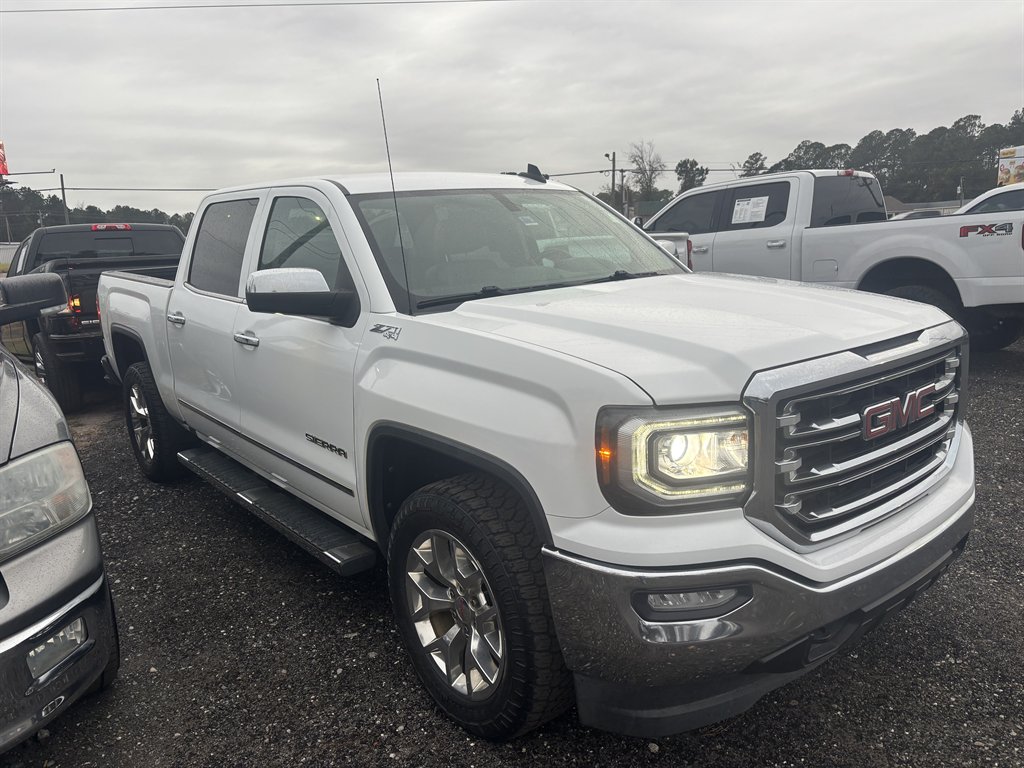 2017 GMC Sierra 1500 SLT's photo