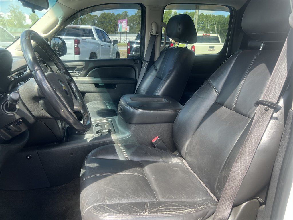 Chevrolet Avalanche photo 9