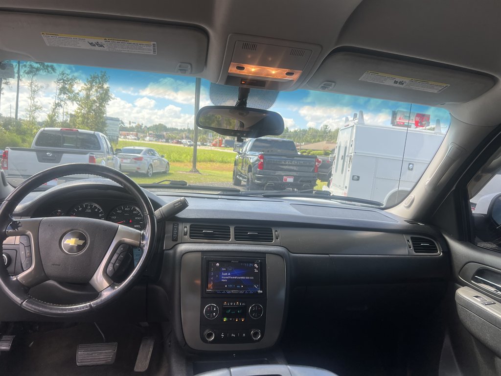 Chevrolet Avalanche photo 11