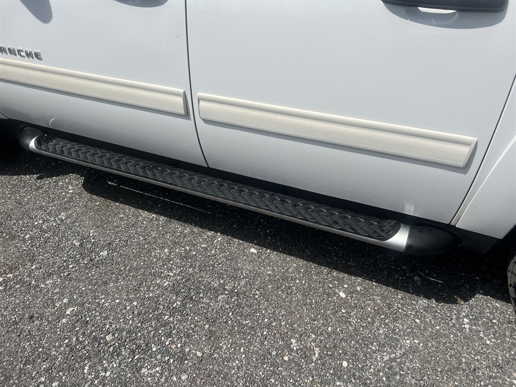 Chevrolet Avalanche photo 7