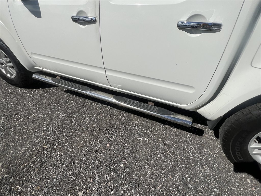 Nissan Frontier photo 8