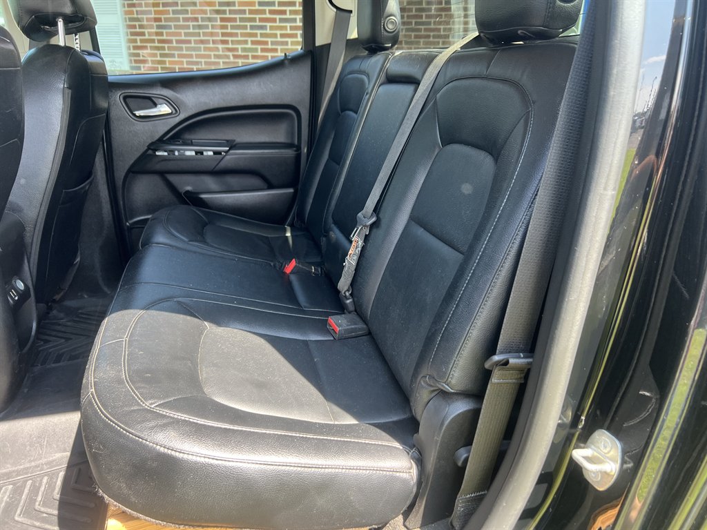 GMC Canyon photo 10