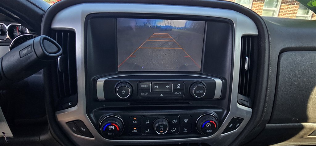 GMC Sierra photo 17