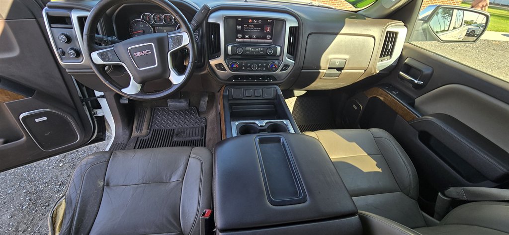 GMC Sierra photo 19