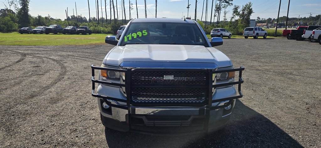 GMC Sierra photo 2