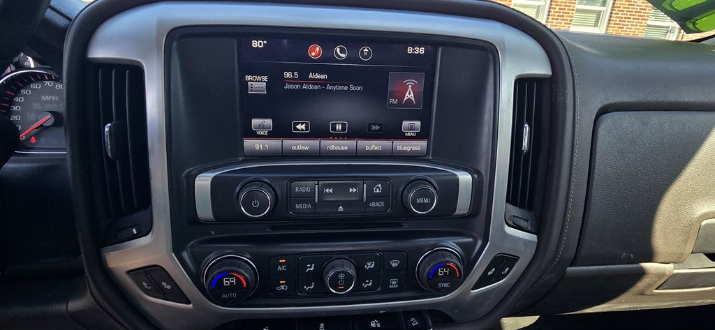 GMC Sierra photo 16