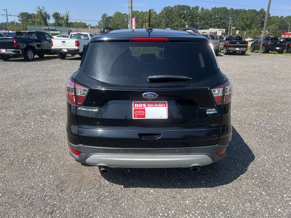 Ford Escape photo 5