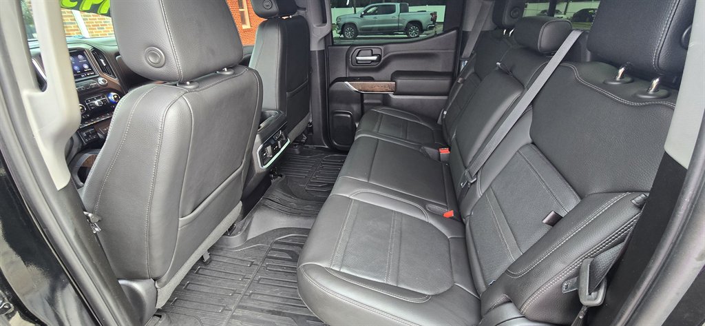 GMC Sierra photo 21