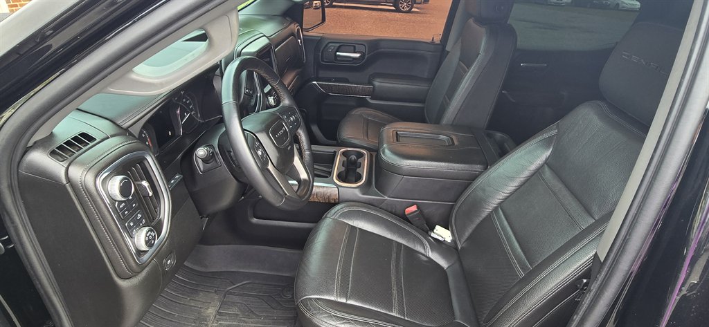 GMC Sierra photo 16