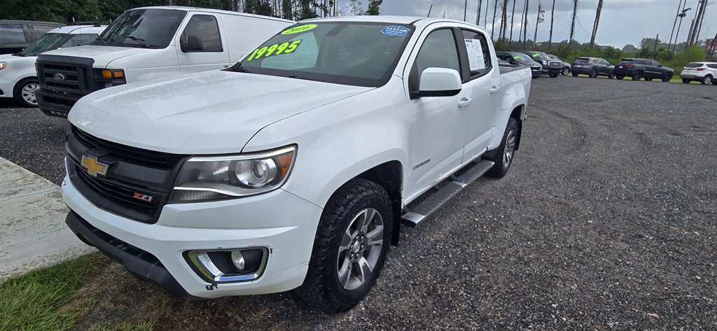 Chevrolet Colorado photo 3
