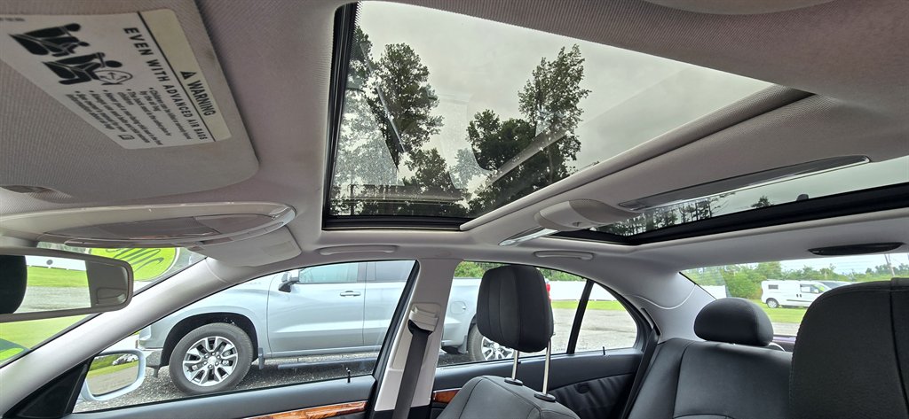 Mercedes-Benz E-Class photo 25