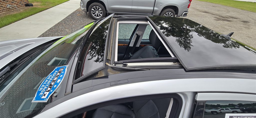 Mercedes-Benz E-Class photo 10