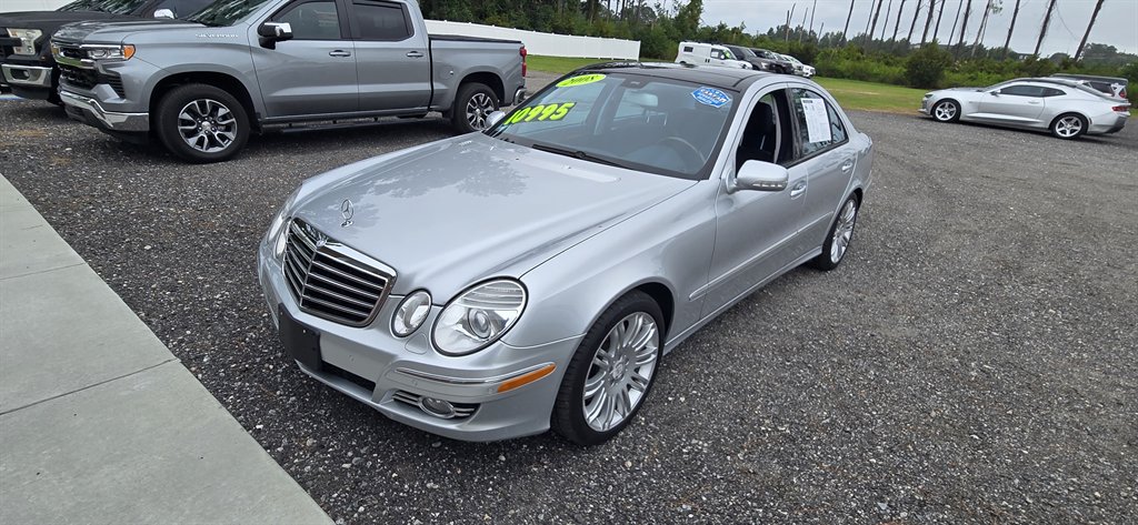 Mercedes-Benz E-Class photo 3