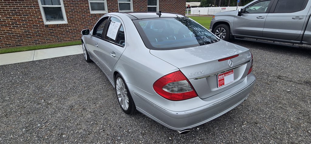 Mercedes-Benz E-Class photo 5