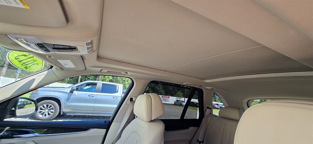 BMW X5 photo 24