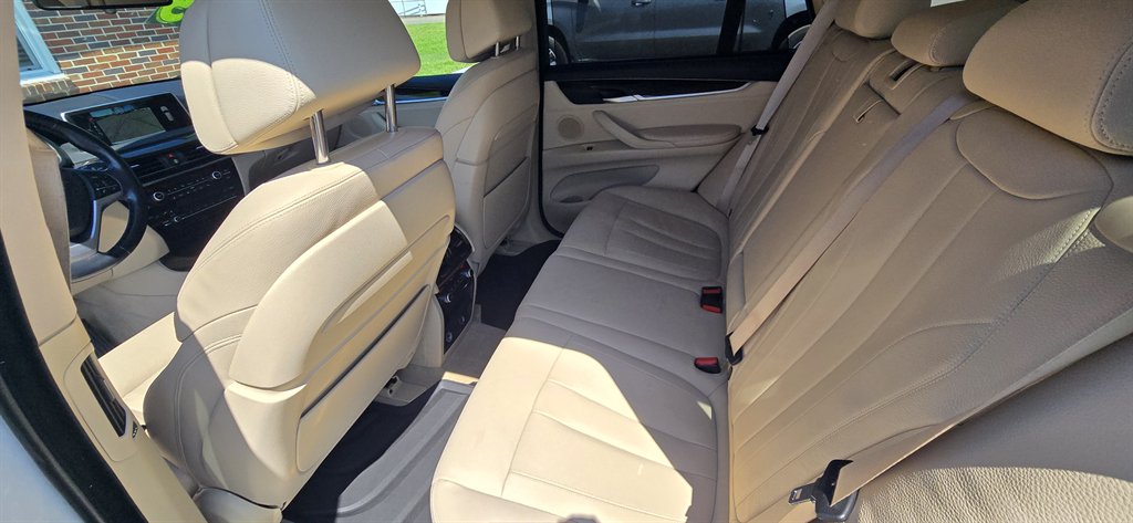 BMW X5 photo 19