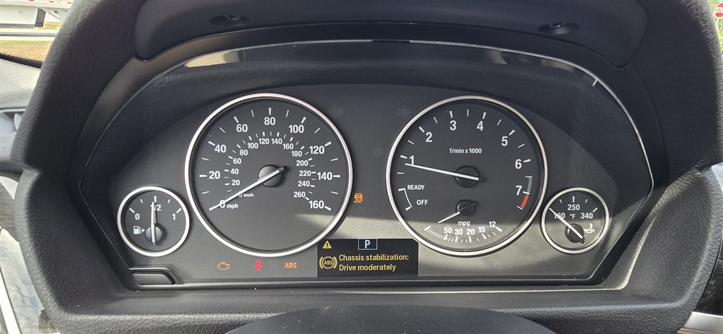 BMW 3 Series photo 14