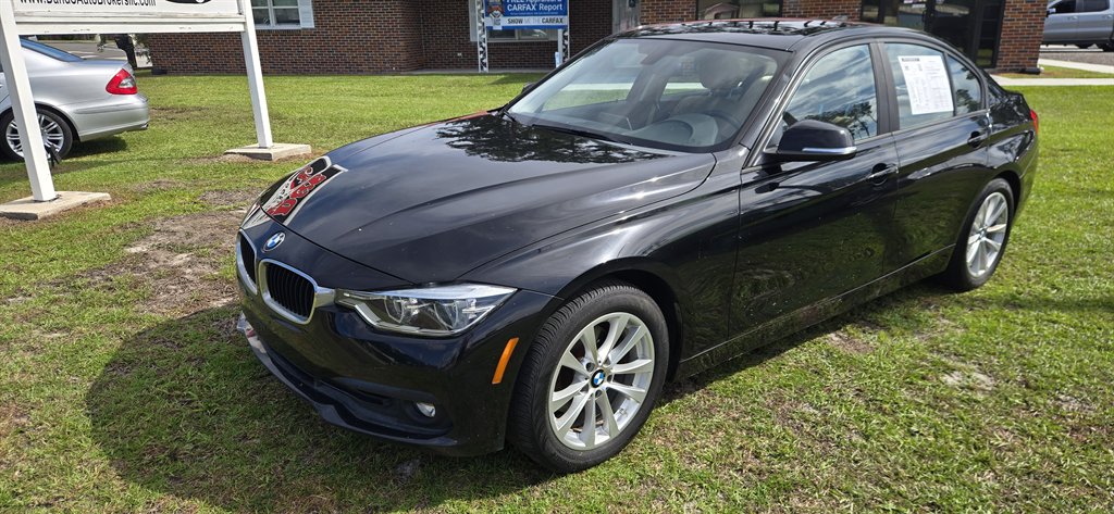 BMW 3 Series photo 3