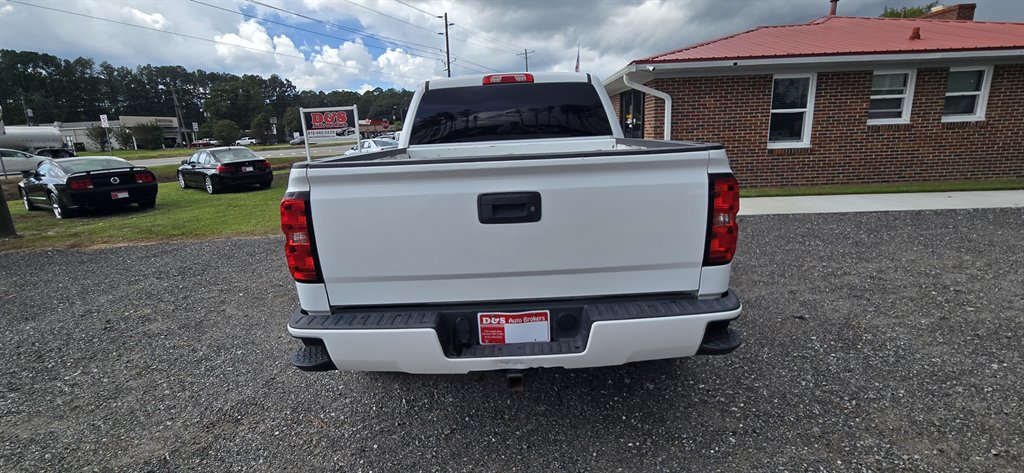 Chevrolet Silverado photo 6