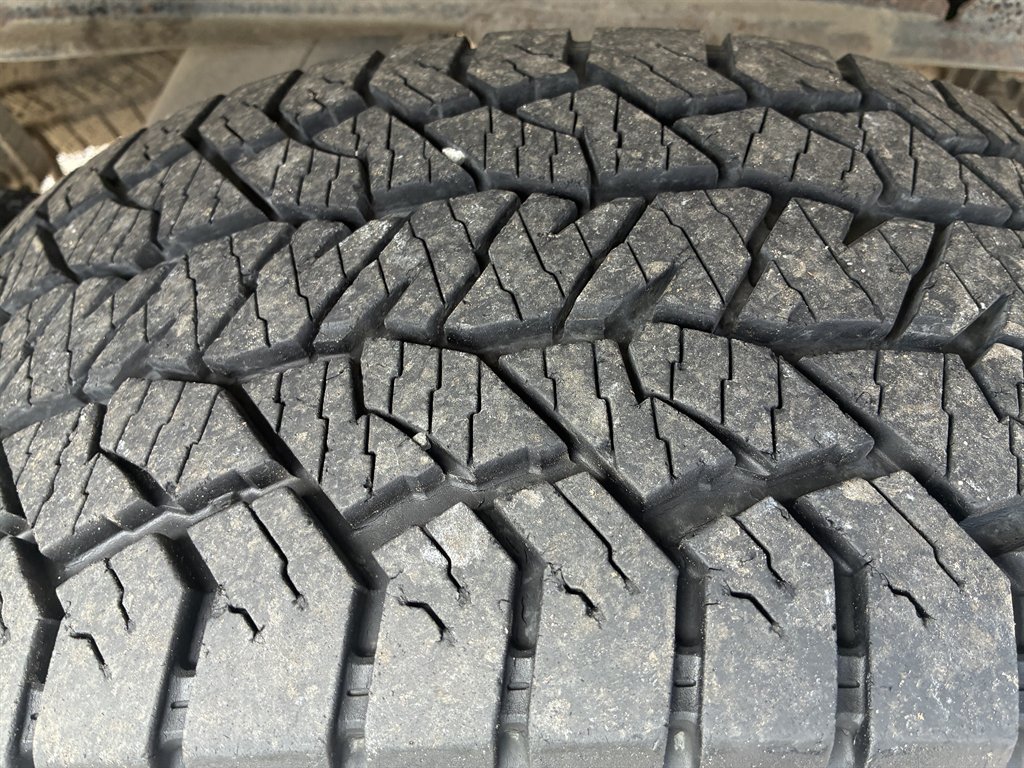 Chevrolet Silverado photo 21