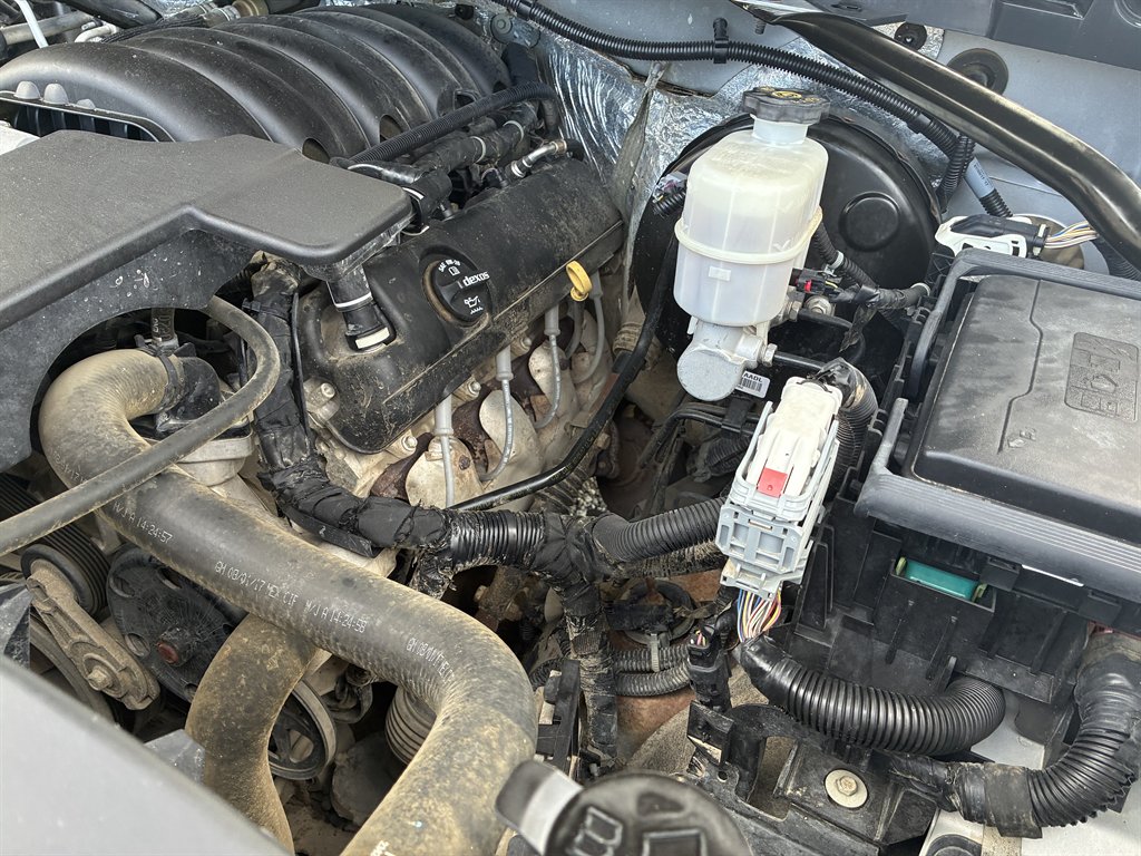 Chevrolet Silverado photo 19