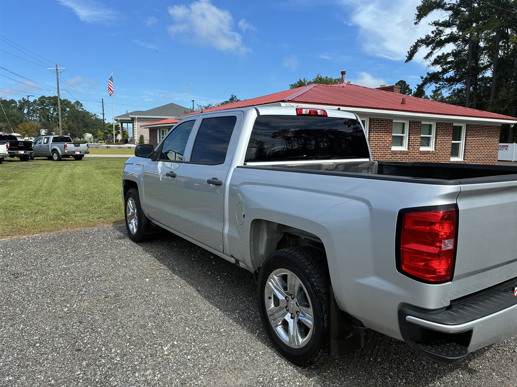 Chevrolet Silverado photo 5