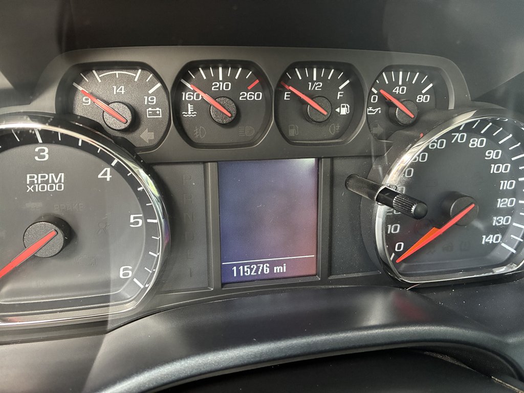 Chevrolet Silverado photo 23