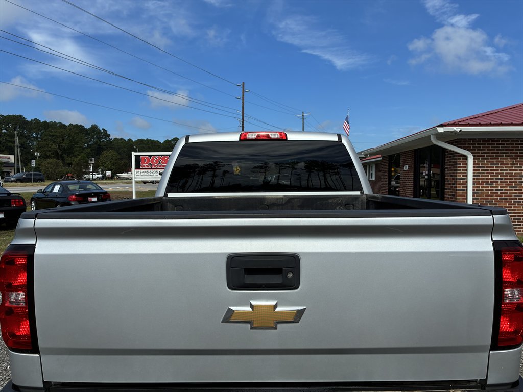 Chevrolet Silverado photo 10