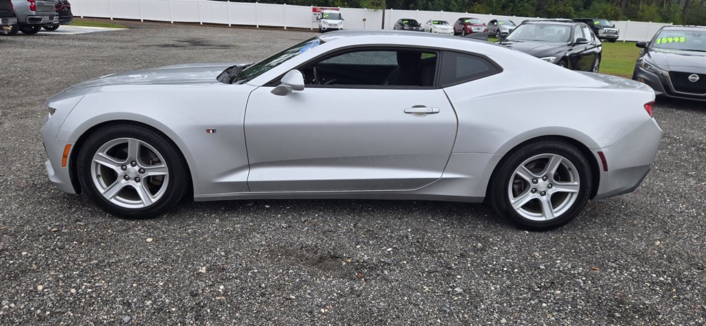 Chevrolet Camaro photo 4
