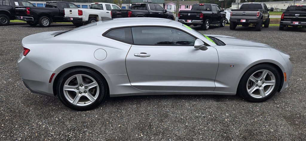 Chevrolet Camaro photo 8