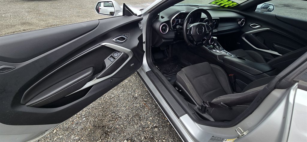 Chevrolet Camaro photo 13