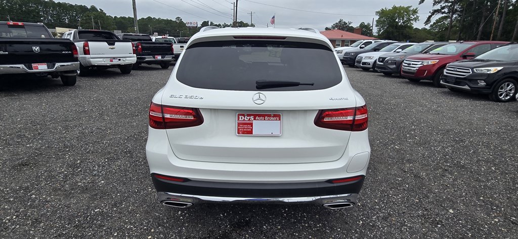 Mercedes-Benz GLC photo 6