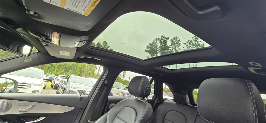 Mercedes-Benz GLC photo 29