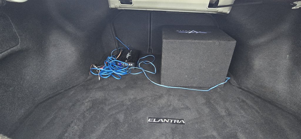 Hyundai Elantra photo 12