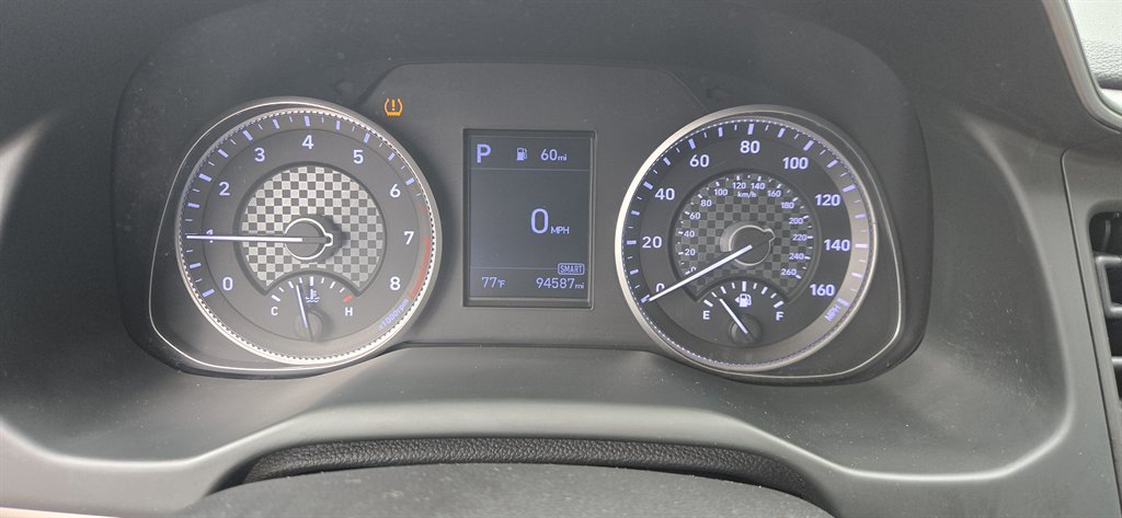 Hyundai Elantra photo 14