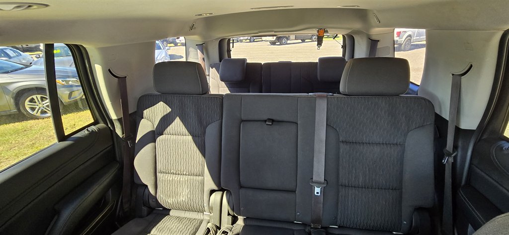 Chevrolet Tahoe photo 18