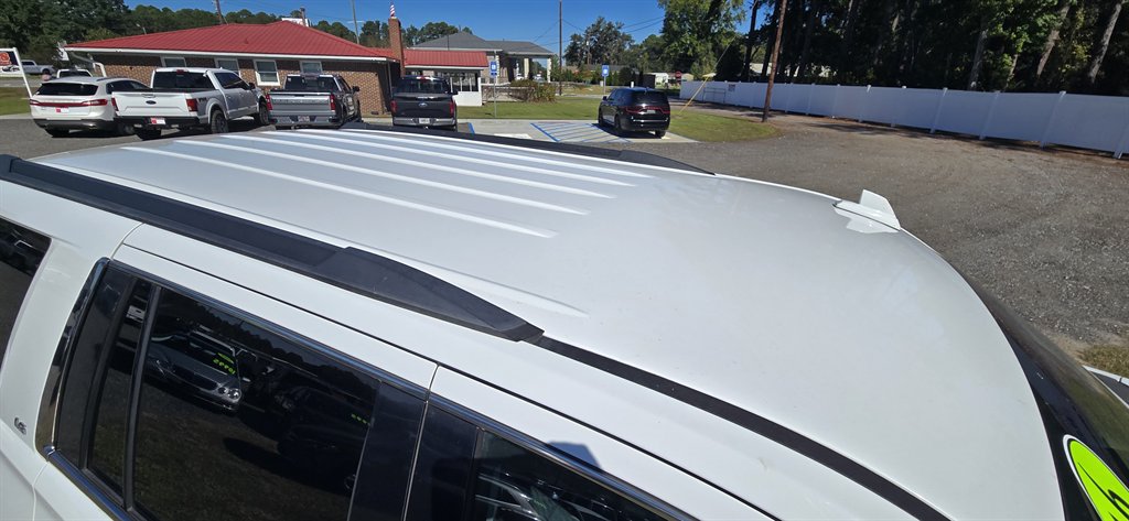 Chevrolet Tahoe photo 8