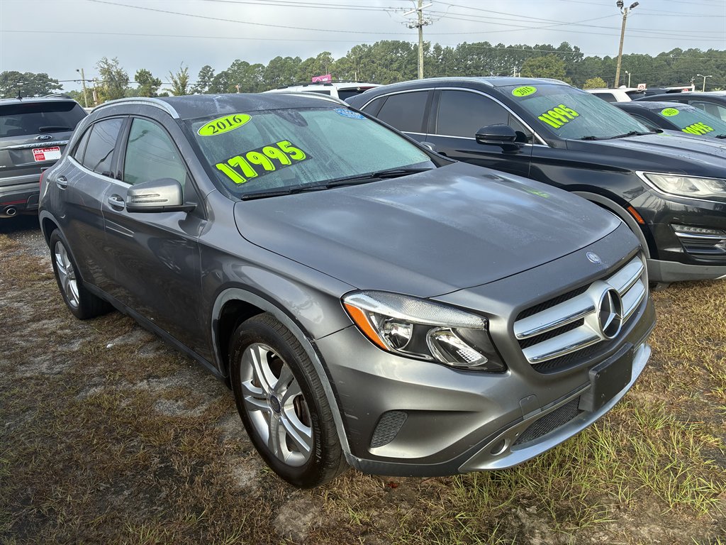 Mercedes-Benz GLA