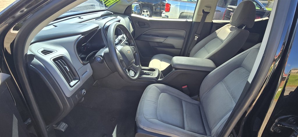 Chevrolet Colorado photo 13