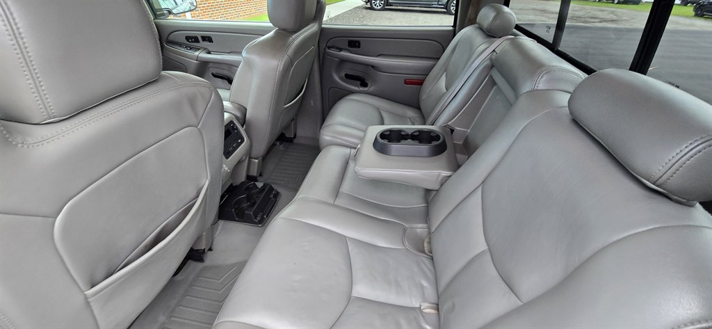 Chevrolet Silverado photo 13