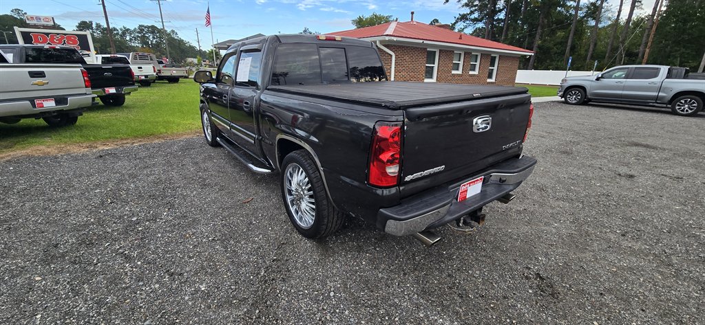 Chevrolet Silverado photo 5