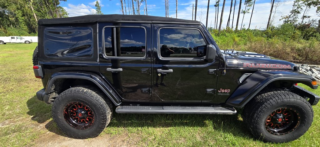 Jeep Wrangler photo 9