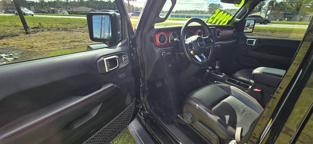 Jeep Wrangler photo 12