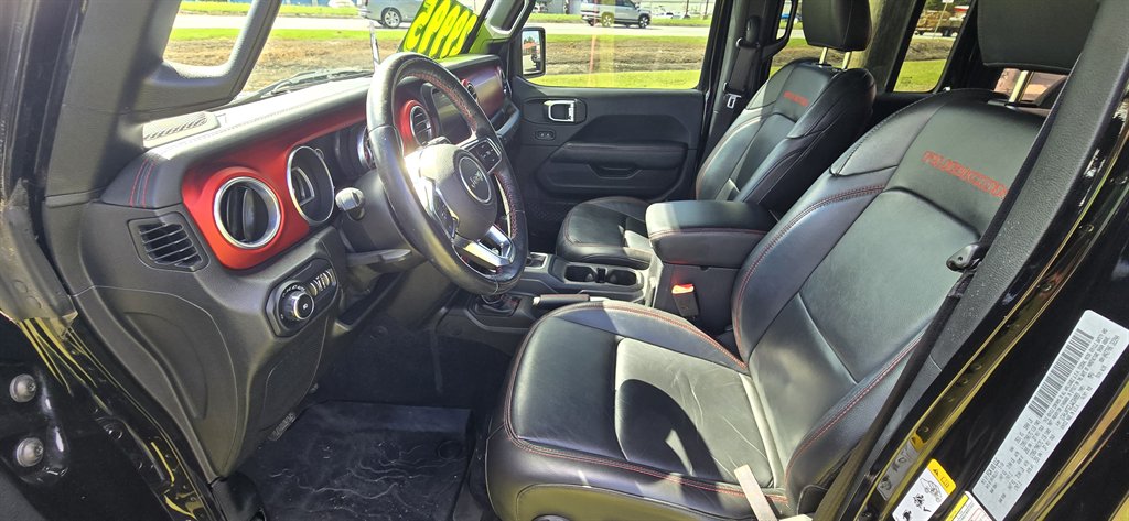 Jeep Wrangler photo 13