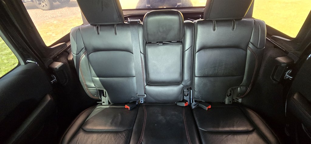 Jeep Wrangler photo 23
