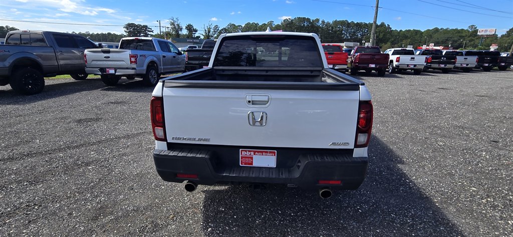 Honda Ridgeline photo 6