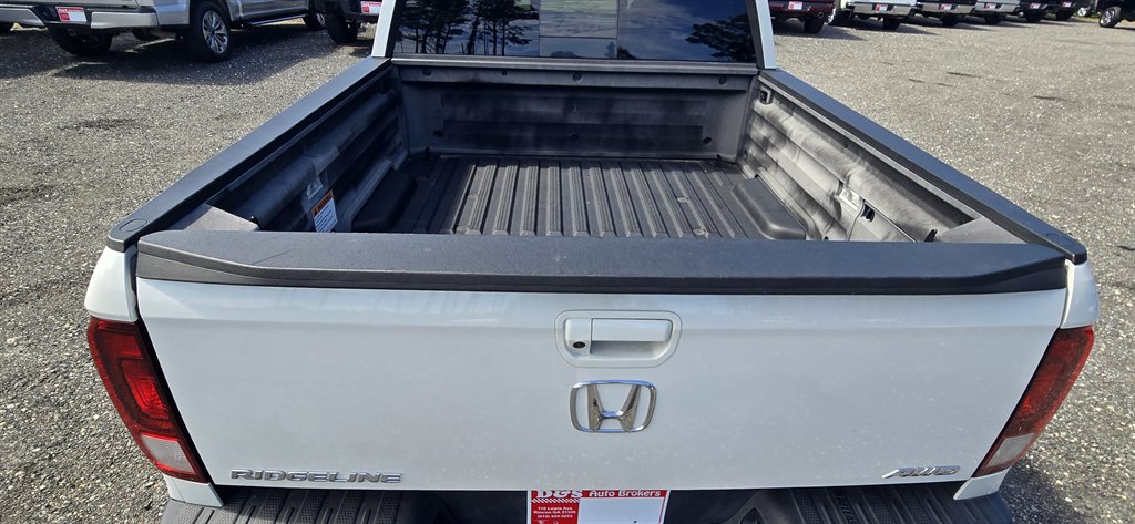 Honda Ridgeline photo 11