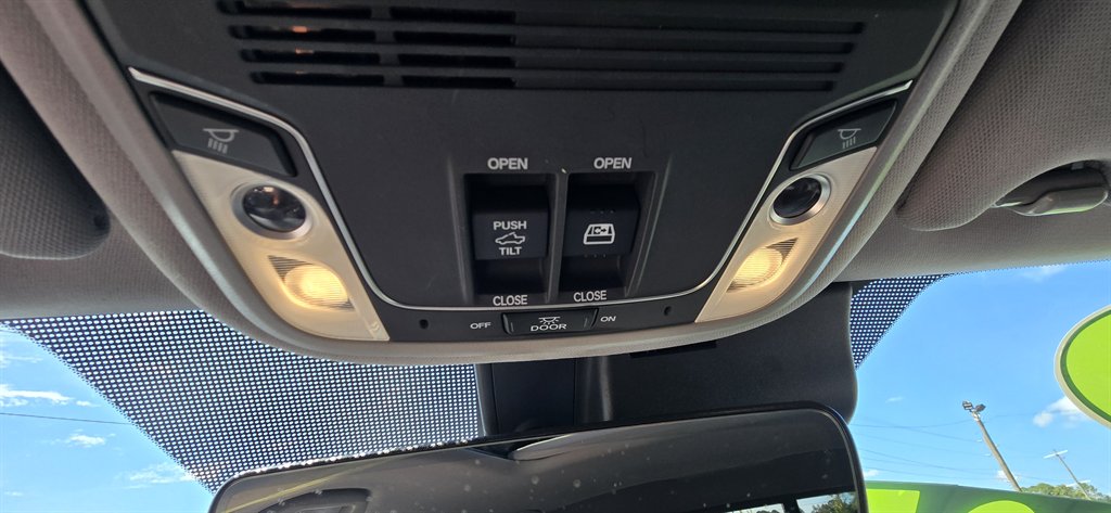 Honda Ridgeline photo 29